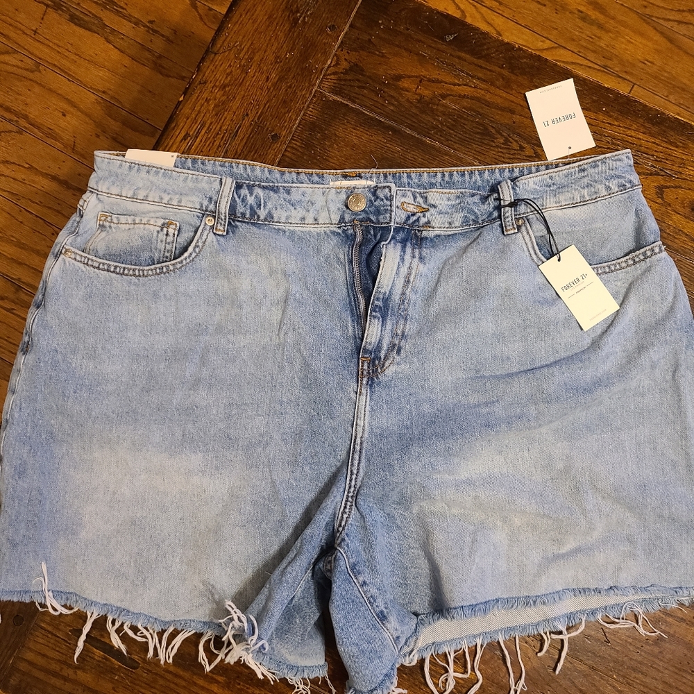 Forever 21 shorts